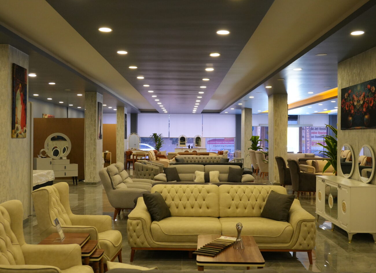 Mobilyada Trendler Değişiyor: 2025 Yılının Öne Çıkan Dekorasyon Renkleri ve Tarzları